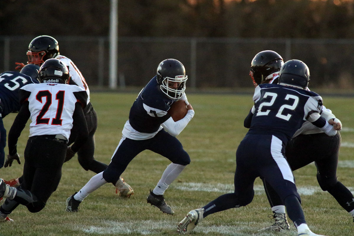 Cross County FB vs LCC (16).jpg